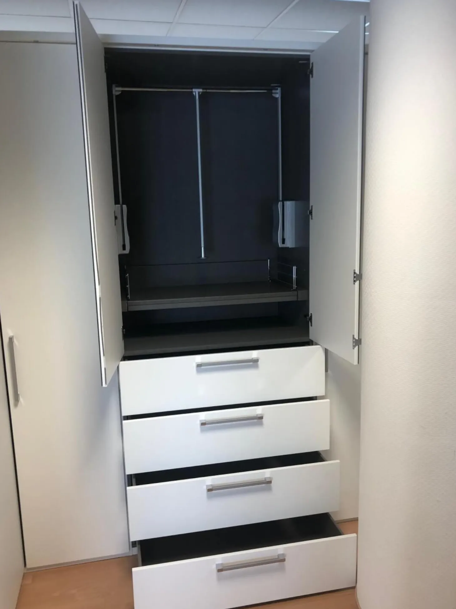 Eckschrank Horizont 10 Polarweiß Innen Leinenoptik