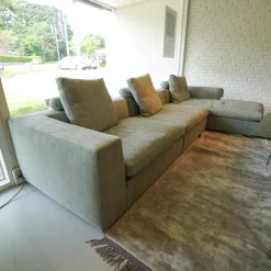 Ecksofa Bas Stoff Hellgrau Beine Kiefer Schwarz Gebeizt