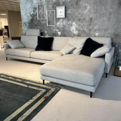 Ecksofa 011 Ego G Stoff 18 113 Signalgrau Gussfuß Aluminium Glatt Verkehrsschwarz Inklusive Kopfstütze Und Kissen