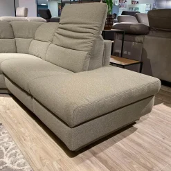 Ecksofa 1924 Stoff Q2 Fashion Rauch Grau Füße Aluminium Mit Elektrischen Verstellungen