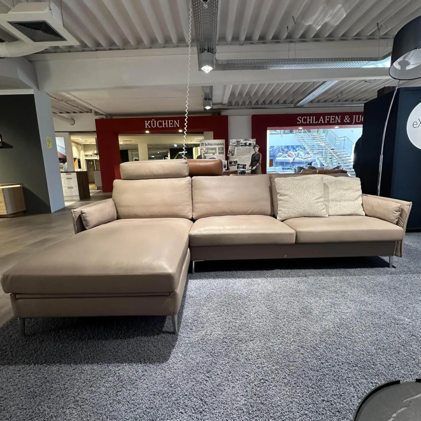 Ecksofa 05550001 XC Leder Touch J Stone Beige Fuß Aluminium