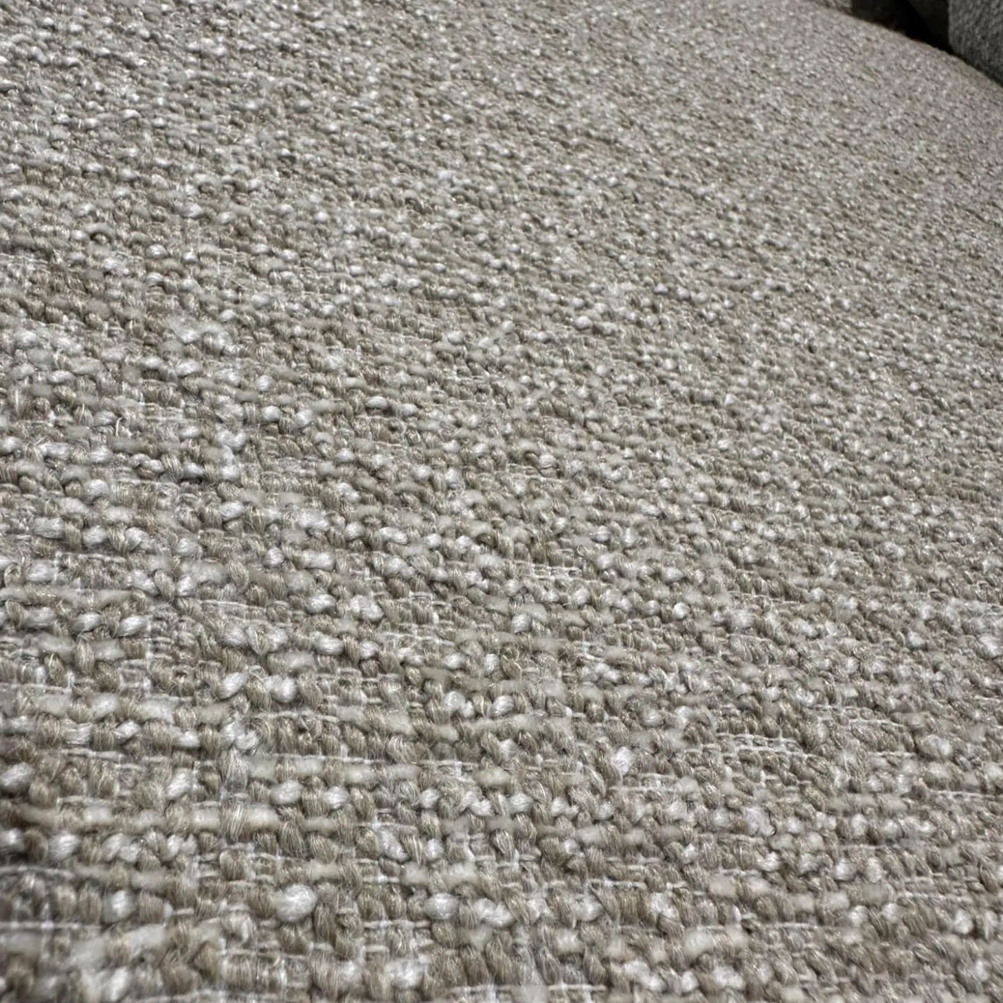 Ecksofa 05550003 XC Stoff 19 Serra 2041 02 Beige Grau Metallfuß 57 Matt Chrom