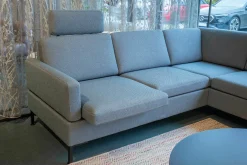 Ecksofa Alba all in one Stoff 4491-60 Hellblau Füße Metall Schwarz Lackiert