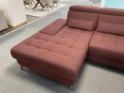Ecksofa Alicante Stoff Portofino Bordeaux Rot Füße Metall Chrom Mit Schlaffunktion Und Nierenkissen
