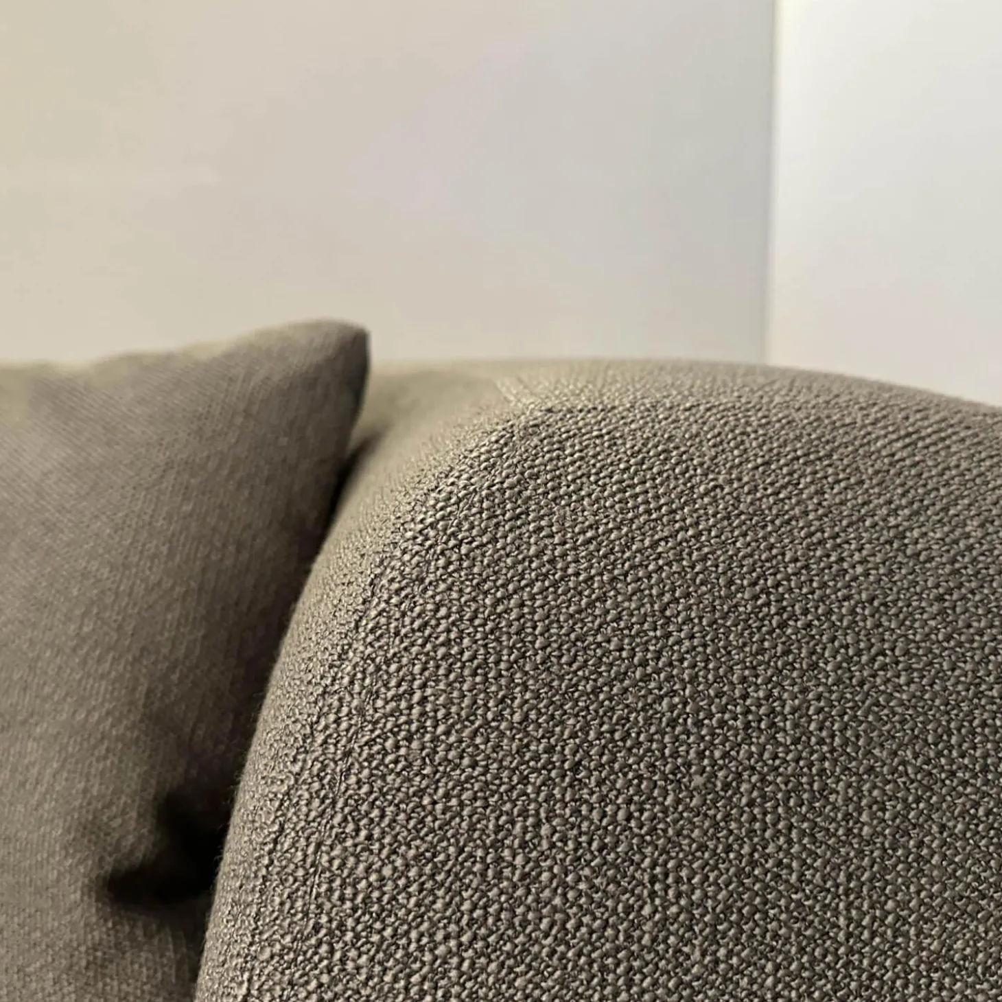 Ecksofa All Together 73620 Stoff 3677 95 Grau Inklusive Kissen Und Hocker