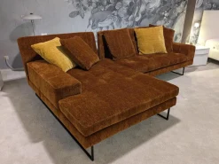 Ecksofa Amber Stoff 44 0050 Orange Füße Verchromt mit 5 Kissen