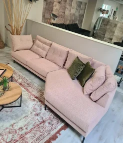 Ecksofa Anesa Stoff Berga Pink 1700 Füße Metall Schwarz