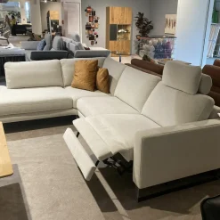 Ecksofa Anna A Stoff Carmen Naturel Beige Kufengestell Metall Chromfarbig Mit Motorischer Relaxfunktion