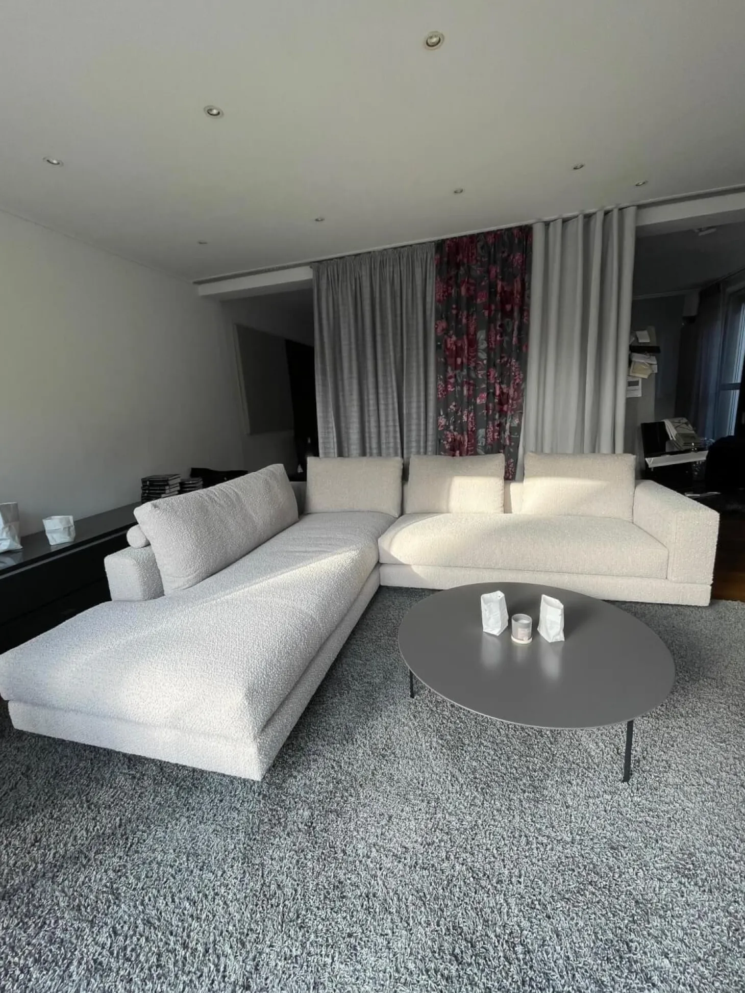 Ecksofa Boxspring Stoff 30 Universe 019 Greige Grau mit 4 Rückenkissen