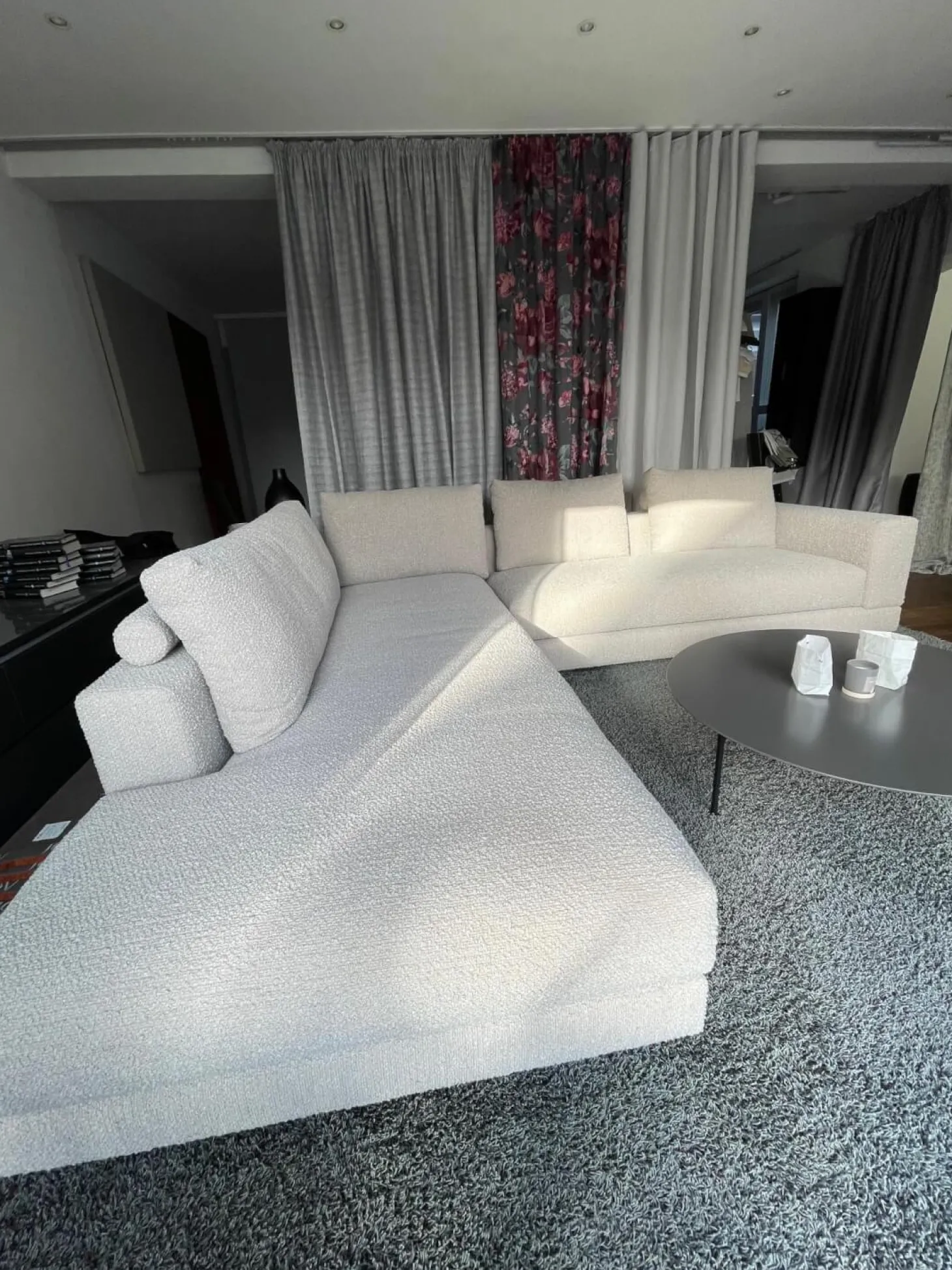 Ecksofa Boxspring Stoff 30 Universe 019 Greige Grau mit 4 Rückenkissen