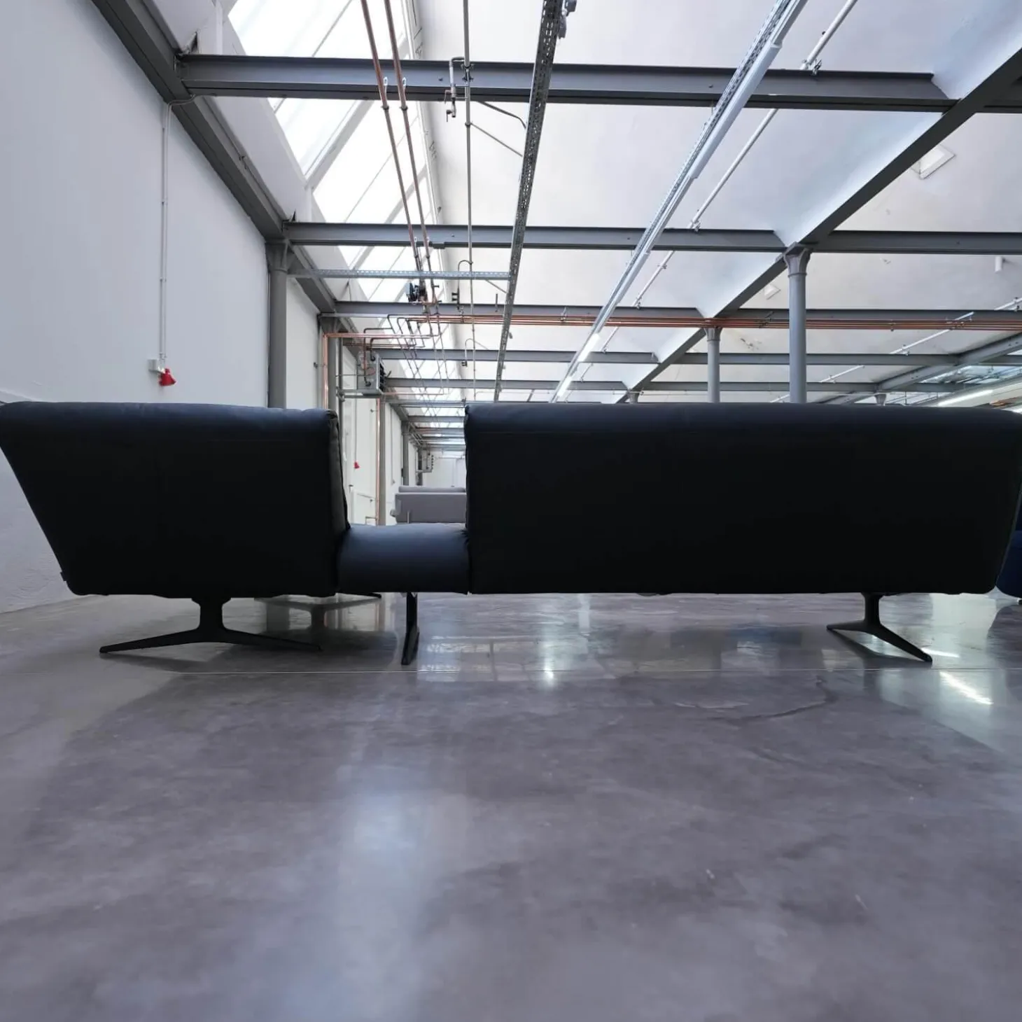 Ecksofa Bundle 630 Bezug Leder Ascot Black Metallgestell Schwarz