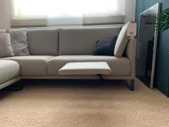 Ecksofa Cara 2020 Stoff 14.162 Steingrau Ablage Eiche Furniert Kufe Stahl Umbragrau