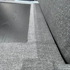 Ecksofa Cara Stoff 14.164 Mittel Eisengrau Stoff 22.202 Hell Staubgrau Füße Schwarz