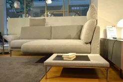 Ecksofa Cara Stoff Weißgrau 26.202 mit Holz-Ablage Schwenkbar