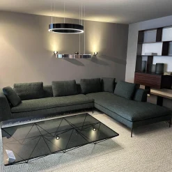 Ecksofa Charles Large Stoff Super Sirte Kieferngrün Füße Aluminium Schwarz Verchromt Lackiert