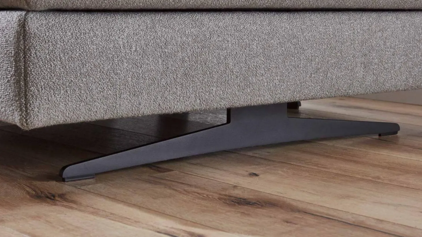 Ecksofa Comfortmaster Spektra 1487 Stoff Loop 02 Jet Hellgrau Metallkufe Anthrazit Motorisch Verstellbar