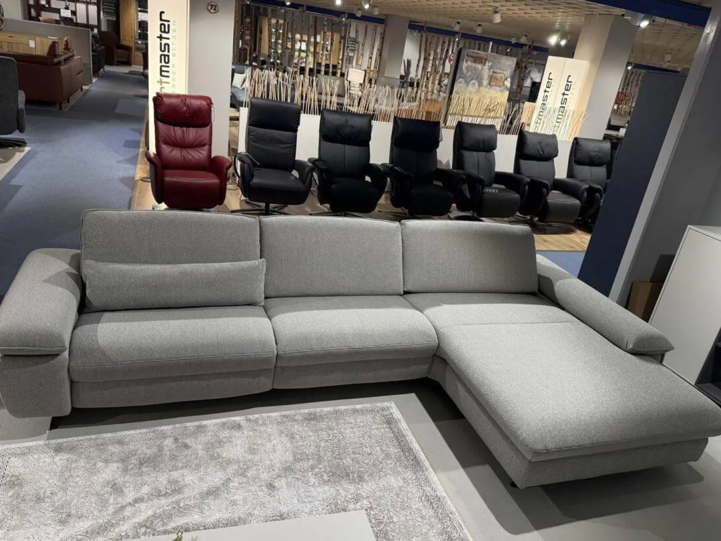 Ecksofa Comfortmaster Spektra 1487 Stoff Loop 02 Jet Hellgrau Metallkufe Anthrazit Motorisch Verstellbar