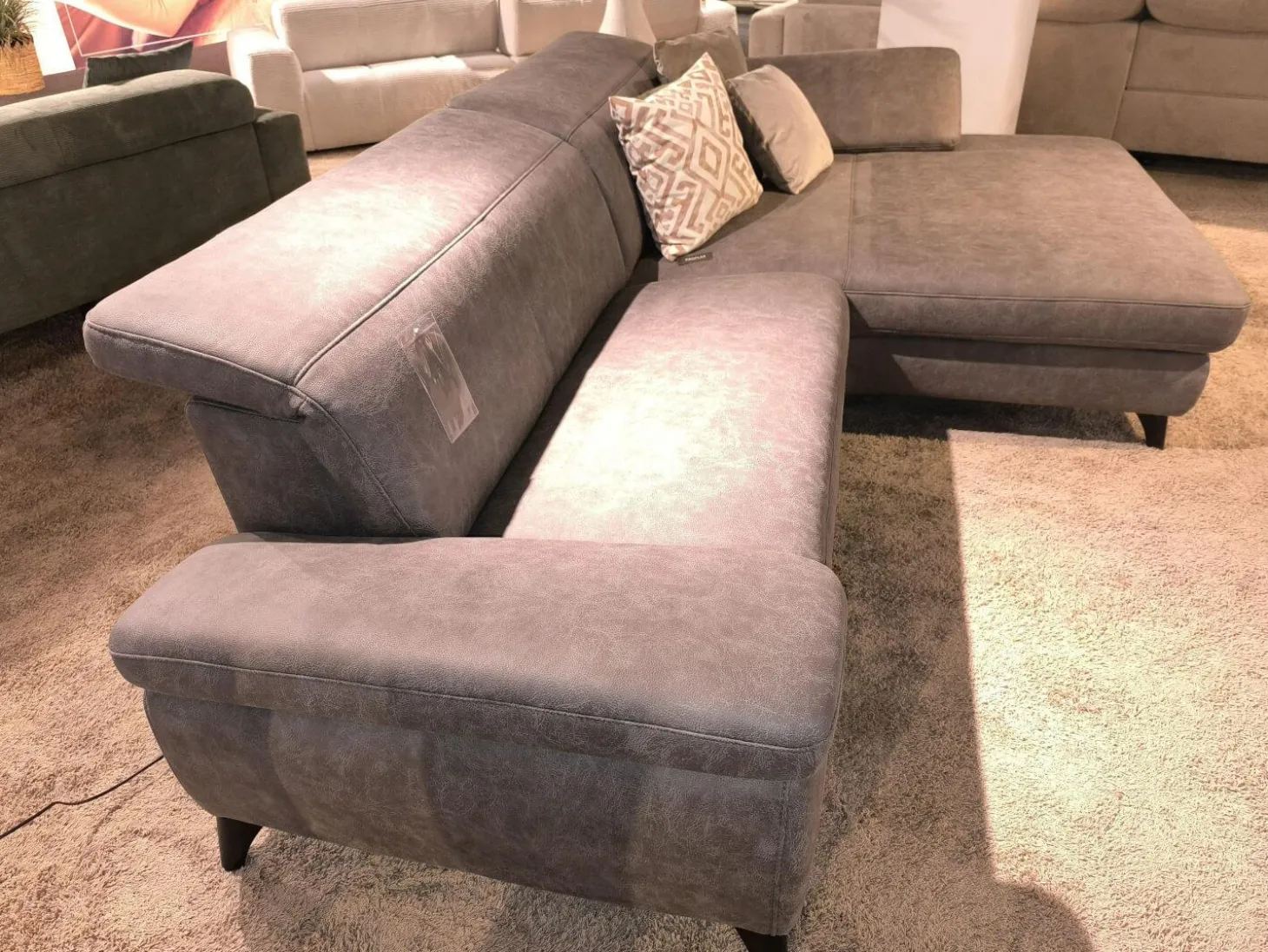 Ecksofa Concerto Stoff Bullus Anthrazit Füße Chrom Schwarz Inklusive Kissen