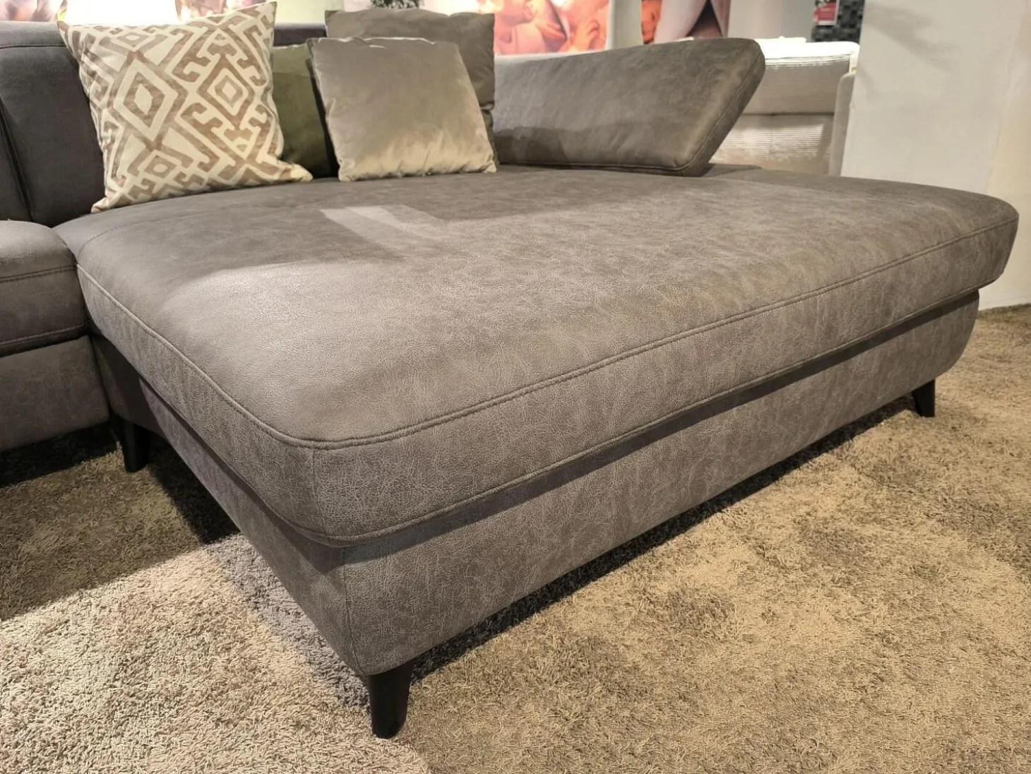 Ecksofa Concerto Stoff Bullus Anthrazit Füße Chrom Schwarz Inklusive Kissen