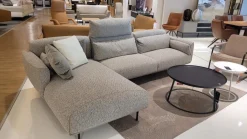 Ecksofa Eden JR 1800 Stoff Thuile C0003 Grau Füße Metall Bronze Matt Mit Verstellbaren Armlehnen