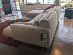 Ecksofa Eden Stoff Thuile C0002 Grau Creme Fuße Metall Bronze Schwarz Pulverbeschichtet Inklusive Hocker Und 3 Kissen