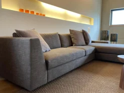 Ecksofa Exclusif Stoff Bari Brun Grau Füße Kunststoff Schwarz Inklusive 3 Kissen