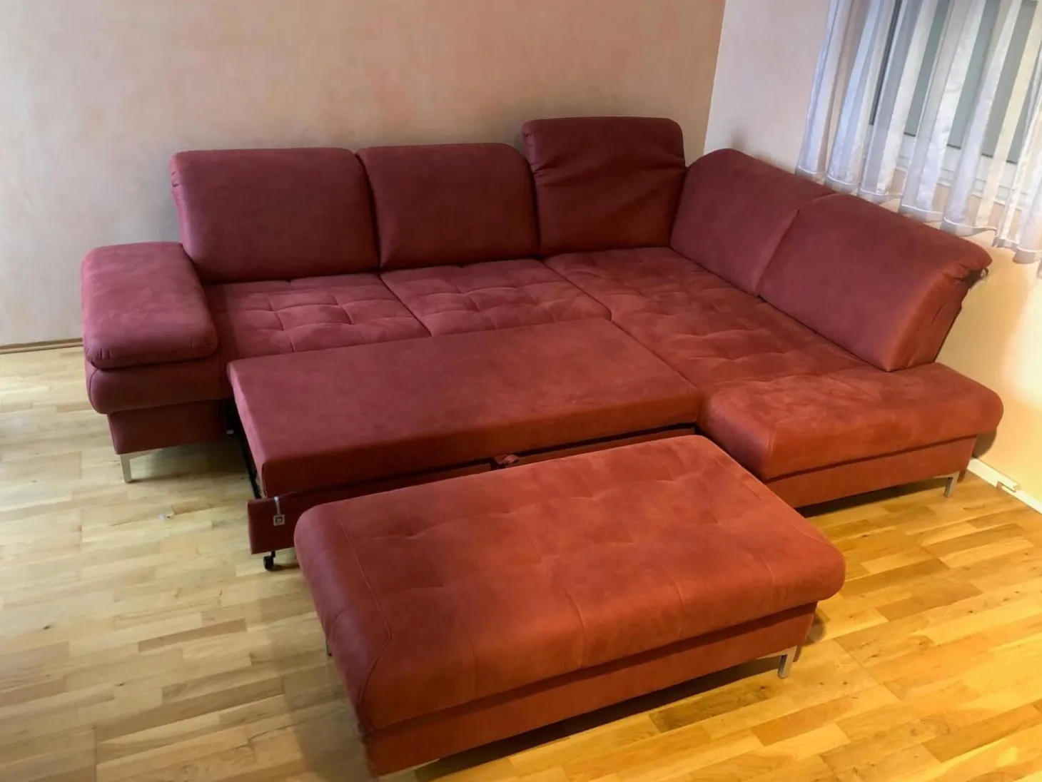 Ecksofa Family Relax 3 Stoff Deluxe Ziegel Rot Füße Metall Mit Bettauszug Inklusive Hocker