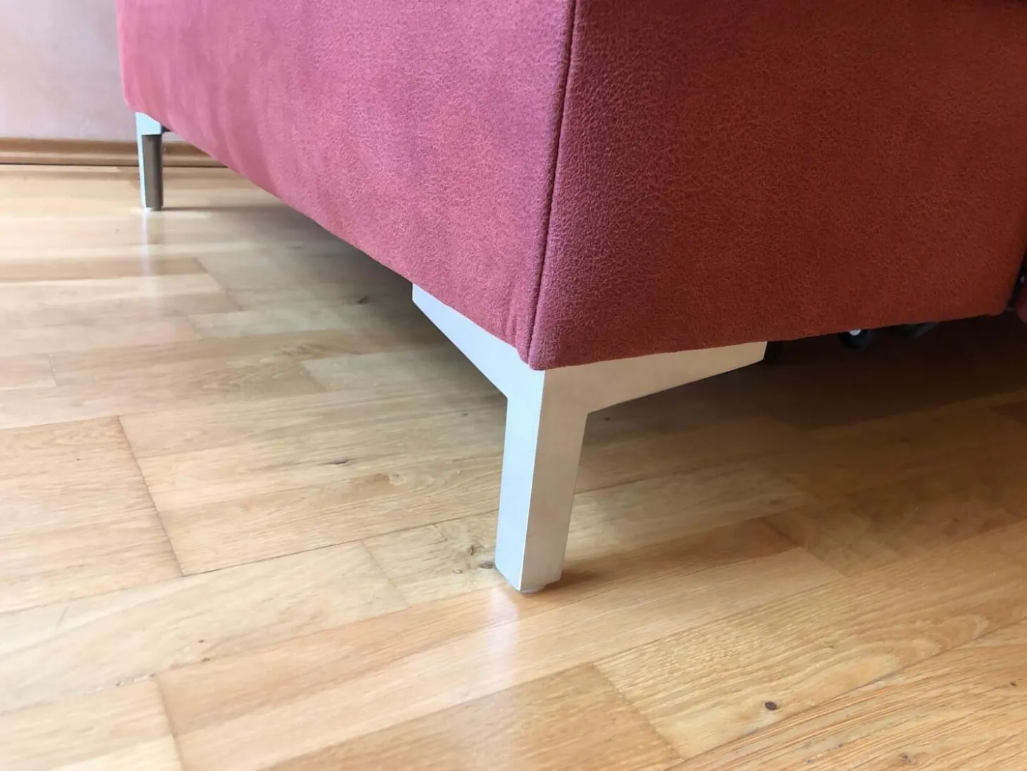 Ecksofa Family Relax 3 Stoff Deluxe Ziegel Rot Füße Metall Mit Bettauszug Inklusive Hocker