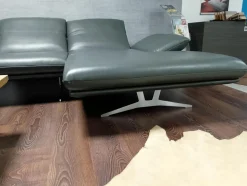 Ecksofa Francis Leder C Classic Pepper Grau Metallkufe Nickel