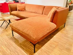 Ecksofa Frej Stoff Chenille Und Echtleder Cognac Orange Braun Winkelfüße Metall Schwarz