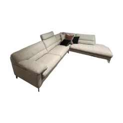 Ecksofa GA400 Stoff Ruig Lichtgrau 2026 09 Grau Metallfuß Matt Verchromt Mit Hocker Und Kissen