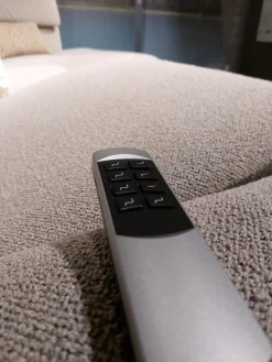 Ecksofa Global Managa Stoff Space Nature Beige Metallfuß Schwarz Rund