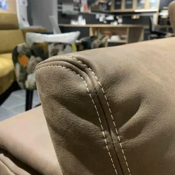 Ecksofa Hennessie Leder A-India Muskat Schwertkufe Nickel Satiniert