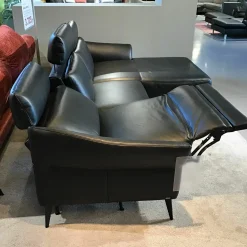 Ecksofa Justus Leder WL Black Schwarz mit motorischer Relaxfunktion