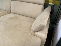 Ecksofa Krüger Stoff Mikrofaser Holiday Braun Holzfuß Eiche mit Armteilverstellung und Kopfteilverstellung