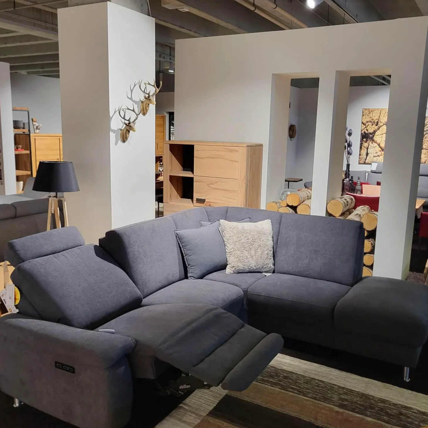 Ecksofa KS 996821 Stoff D Grau Füße Alurohr Mit Einsteckvorrichtung