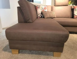 Ecksofa Livingston Stoff 0877 19 Braun Fuß Eiche Geölt Inklusive Kissen