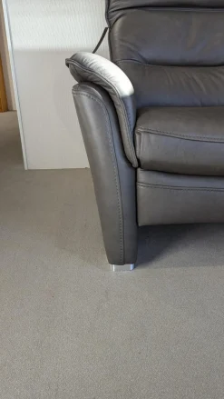 Ecksofa Marlon Leder Cloudy Grey Grau Fuß Aluminium Mit Relaxfunktion Und Motorischer Kopfteilverstellung Inklusive 3 Kissen