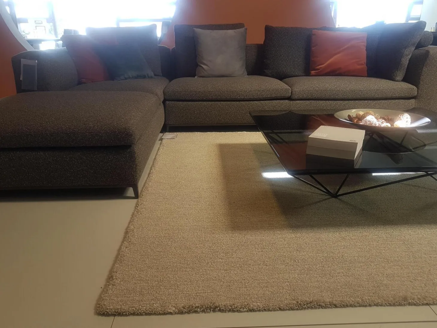 Ecksofa Michel Club Stoff Laveno Schiefer Grau Gestell Metall Schwarz Lackiert