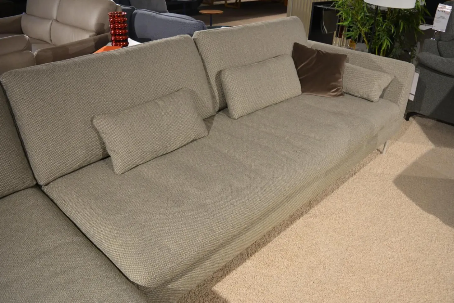 Ecksofa Mioko Stoff 24.351 Steingrau Grau Füße Stahl Pulverbeschichtet Grau Inklusive Kissen