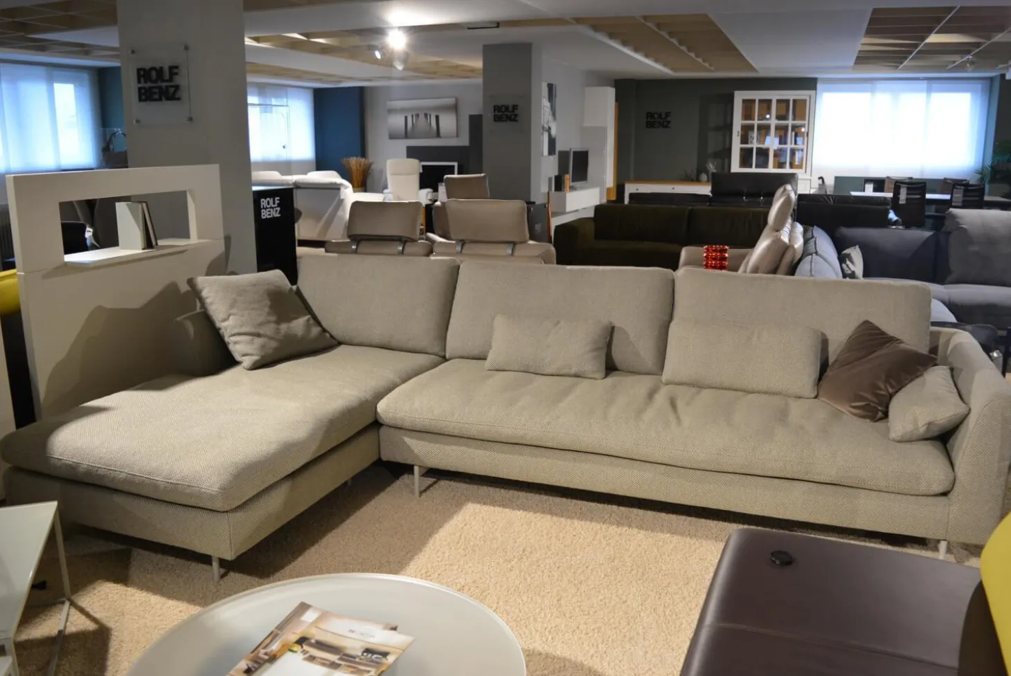 Ecksofa Mioko Stoff 24.351 Steingrau Grau Füße Stahl Pulverbeschichtet Grau Inklusive Kissen