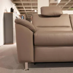 Ecksofa MM PN1102 Leder Torro Granit Grau Beige Füße Aluminium