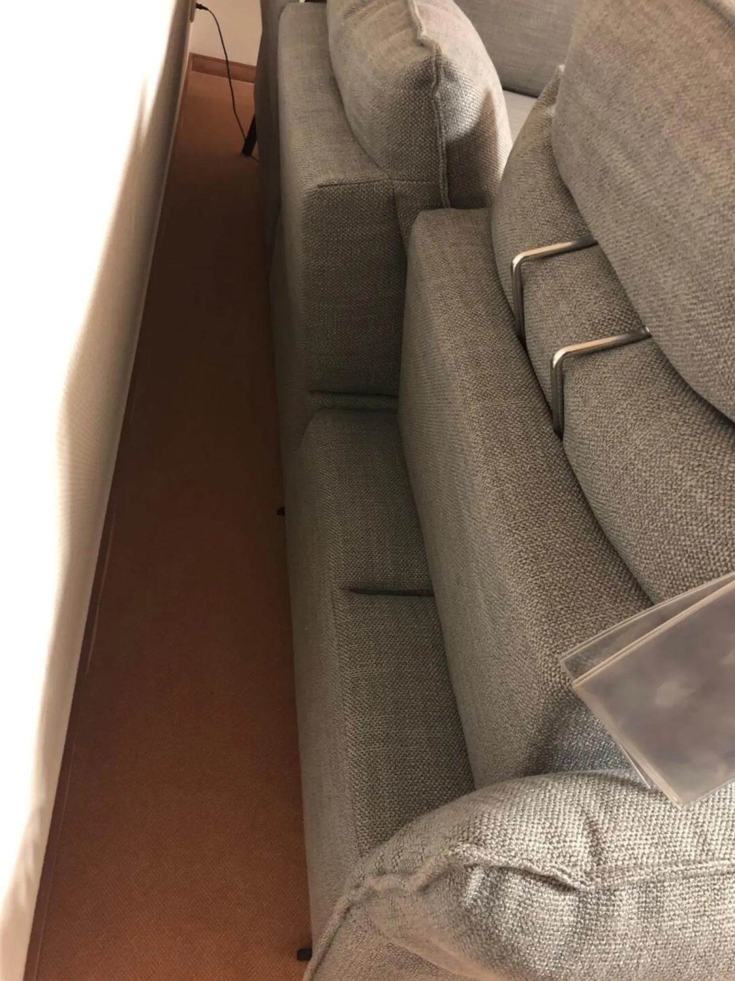 Ecksofa Modell 1043 Stoff Picasso Stone Grau PG 3 mit Kopfstütze und Nierenkissen