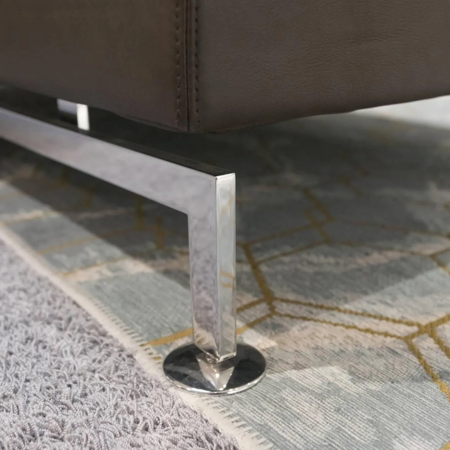 Ecksofa Moule Leder Taron 5668 0022 Braun Kufen Chrom Verstellbar