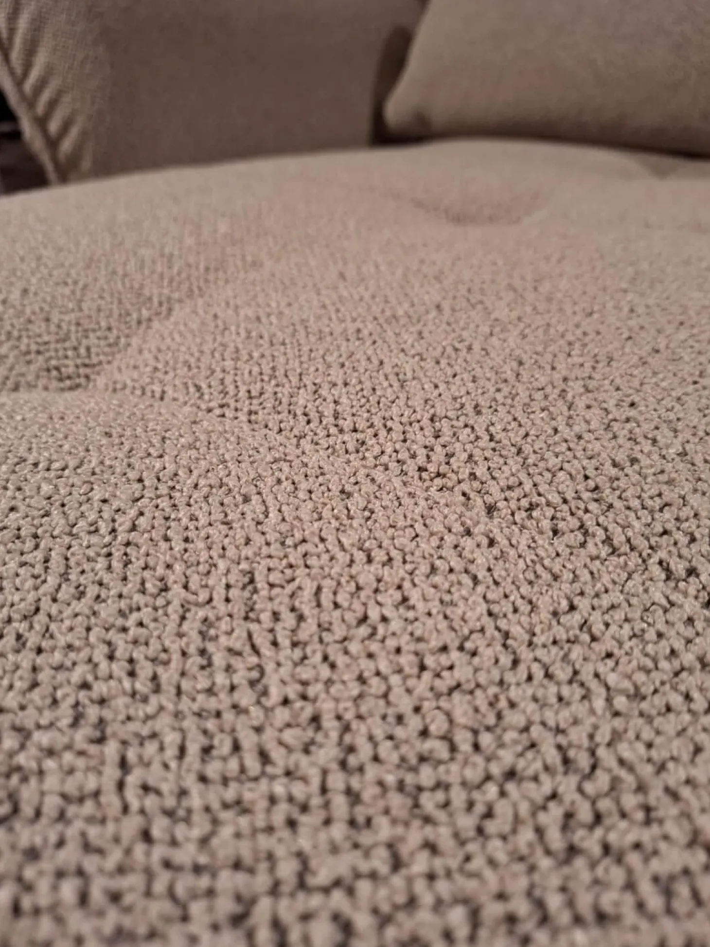 Ecksofa Murcia Stoff Space Natur Metallfuß Schwarz mit motorischer Fußauflage