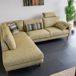 Ecksofa Omega Stoff 16 Rado 32 Hellgrün Füße Eiche Geölt Inklusive Kopfstütze