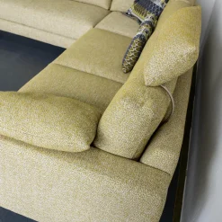 Ecksofa Omega Stoff 16 Rado 32 Hellgrün Füße Eiche Geölt Inklusive Kopfstütze