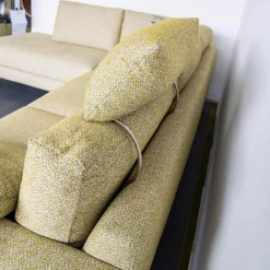 Ecksofa Omega Stoff 16 Rado 32 Hellgrün Füße Eiche Geölt Inklusive Kopfstütze