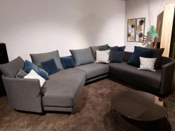 Ecksofa Onda Stoff 17.300 Dunkel Schwarz Grau Fuß Massivholz Eiche Schwarz Lackiert Inklusive 9 Bliesen Kissen Und 4 Polsterkissen Ohne Couchtisch