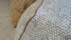 Ecksofa Perry Stoff Elettra 202 Grau Keder Gros Grain 142 Grau Braun Füße Silber Inklusive Kissen